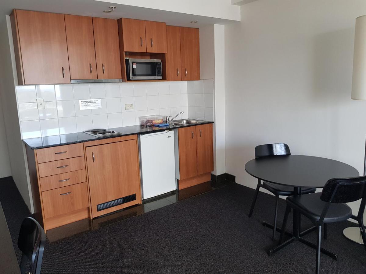 Parramatta Hotel Apartment Sydney Exterior photo